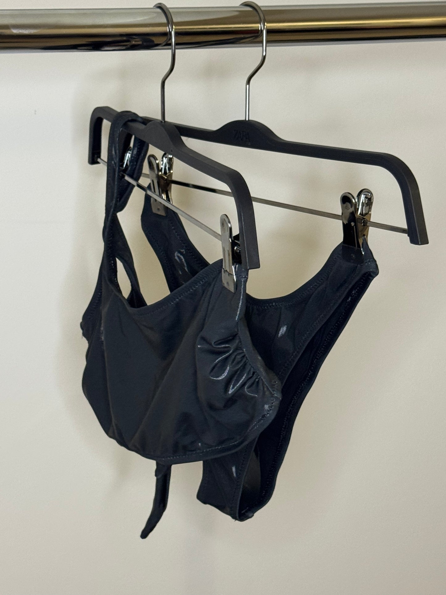 Costume lucido monospalla Matinée